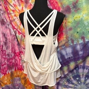 LULULEMON REENERGIZED 2-in-1 TANK🌸